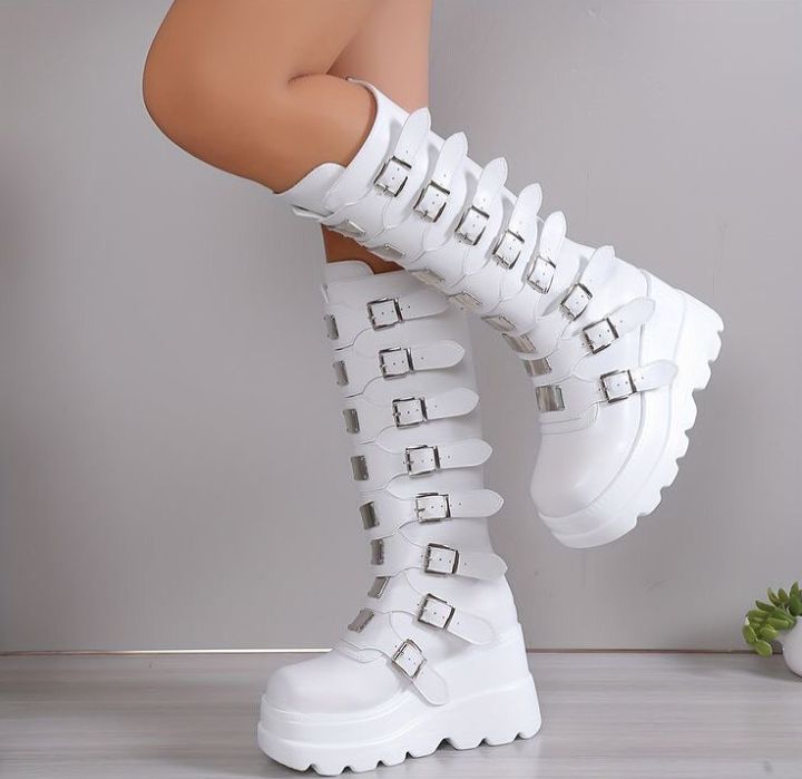 Chunky sole platforms