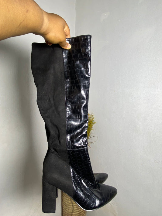 Block heel knee high boots