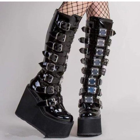 Chunky sole platforms